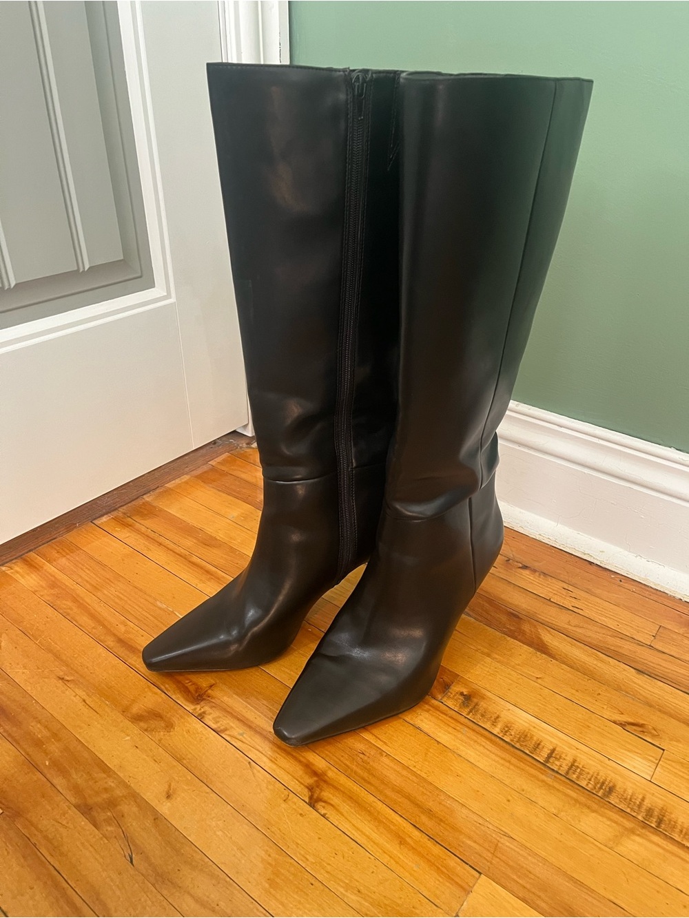 Mix No. 6 Black Knee-High Pointed Toe Heeled Boots